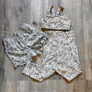 Old Navy Girls Powersoft Active Set Mini Camo Size 10/12 Large